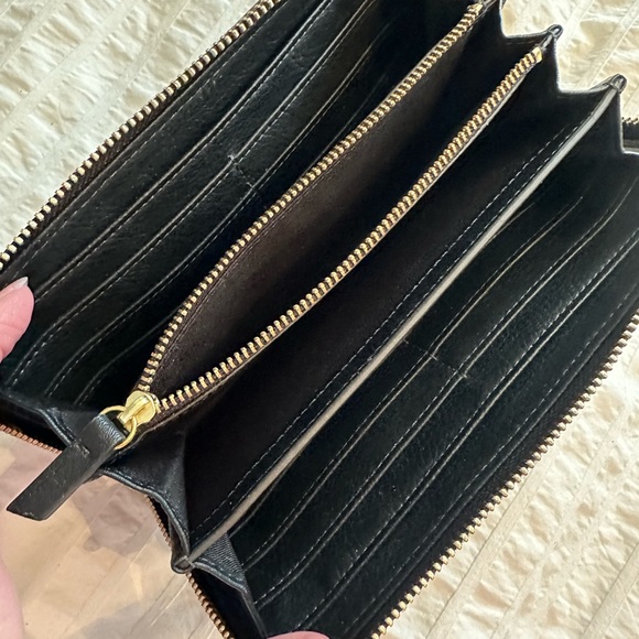 Fossil Wallet - Picture 3 of 6